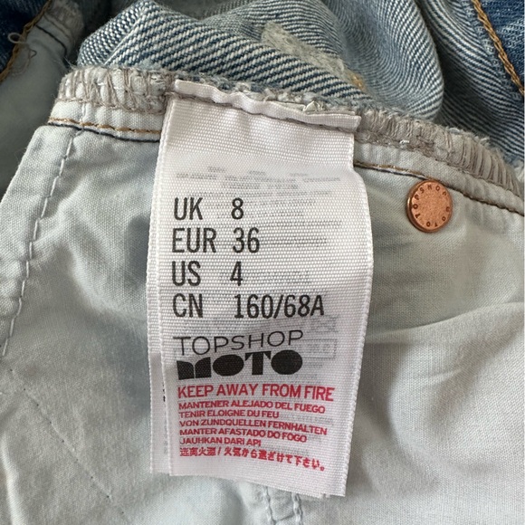 TOPSHOP High-waisted medium-wash jean shorts (size 4) - Picture 5 of 5